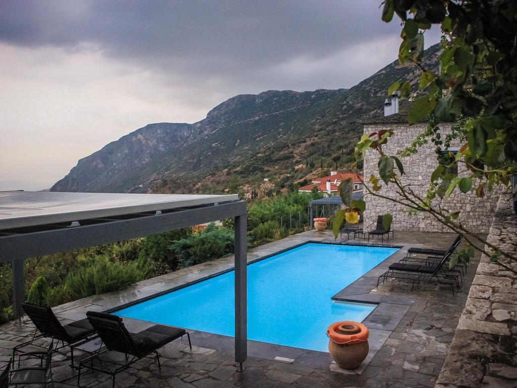Elafivolia Arachova Suites Exterior foto